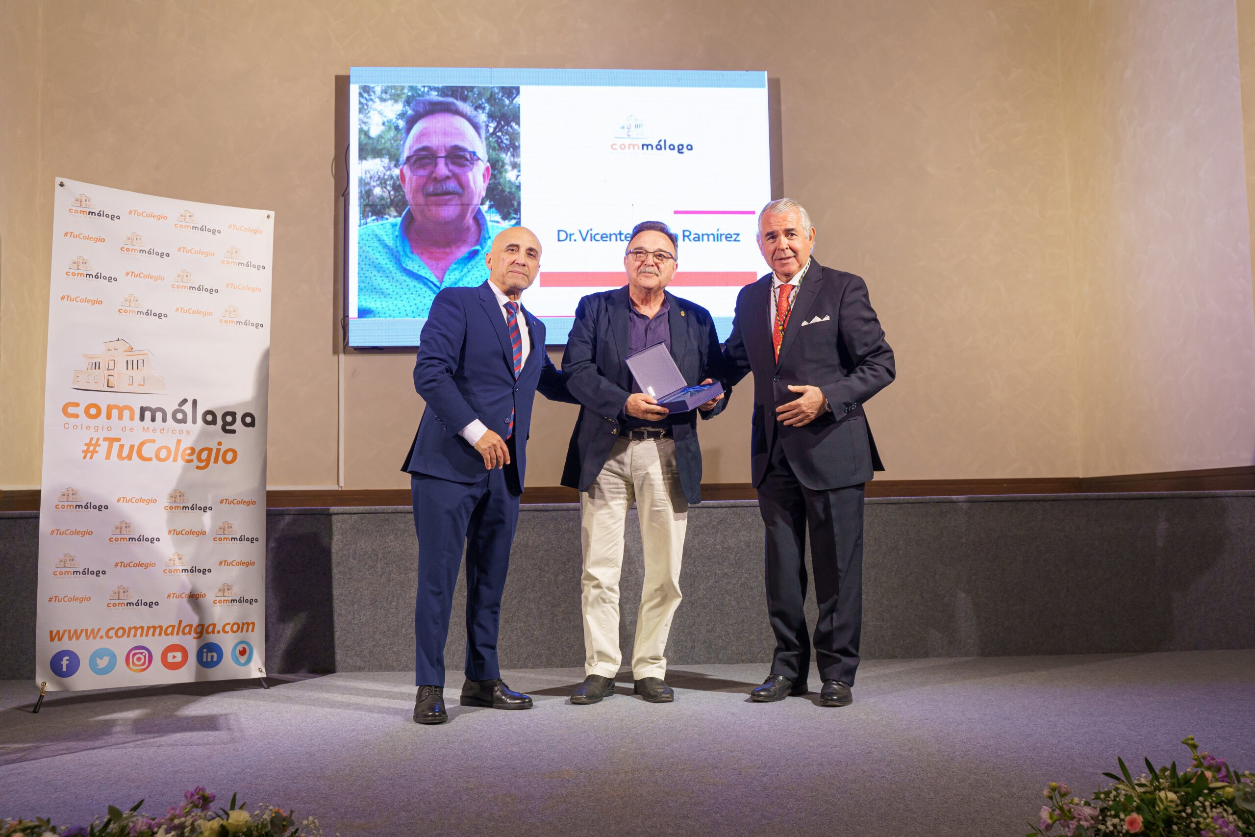 El Colegio reconoce a 15 médicos de Ronda y su comarca