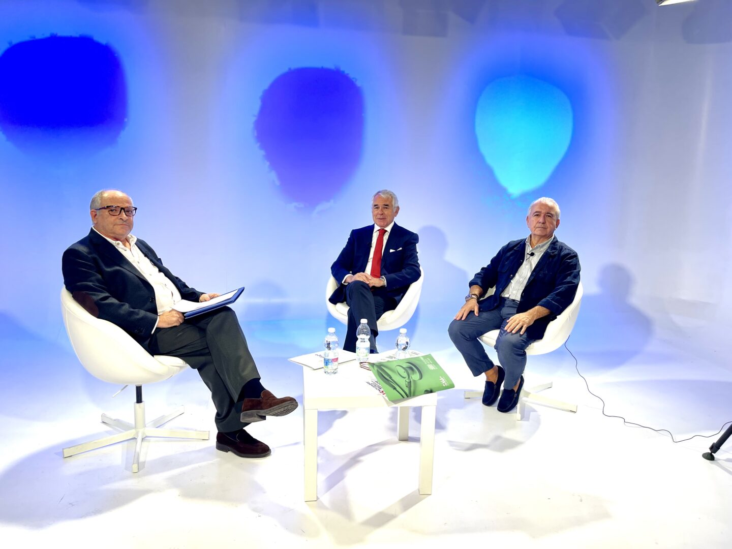 Tertulia sobre las movilizaciones de la profesión médica en contra del borrador del Estatuto Marco